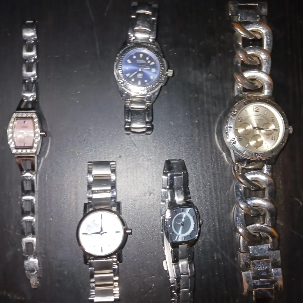 Fossil, Kenneth Cole, DKNY Watches Lot of 5.